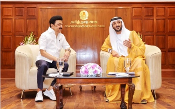 الصورة: الصورة: الإمارات والهند تناقشان سياسات اقتصادية مرنة لتعزيز التعاون