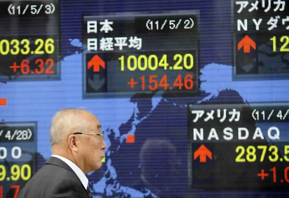 نيكاي الياباني يهبط 13 % في أكبر خسارة منذ «الاثنين الأسود» عام 1987
