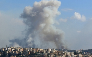 الصورة: الصورة: إسرائيل تبدأ هجوماً موسعاً على لبنان وتصاعد موجة النزوح