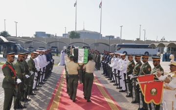 الصورة: الصورة: وزارة الدفاع تقيم مراسم جنازة عسكرية لشهداء الوطن الأبرار